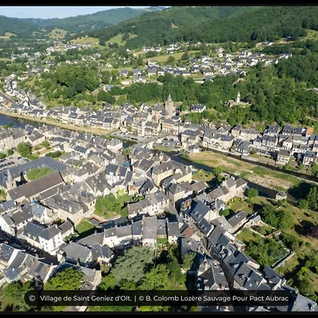 Riverrun בית נופש *